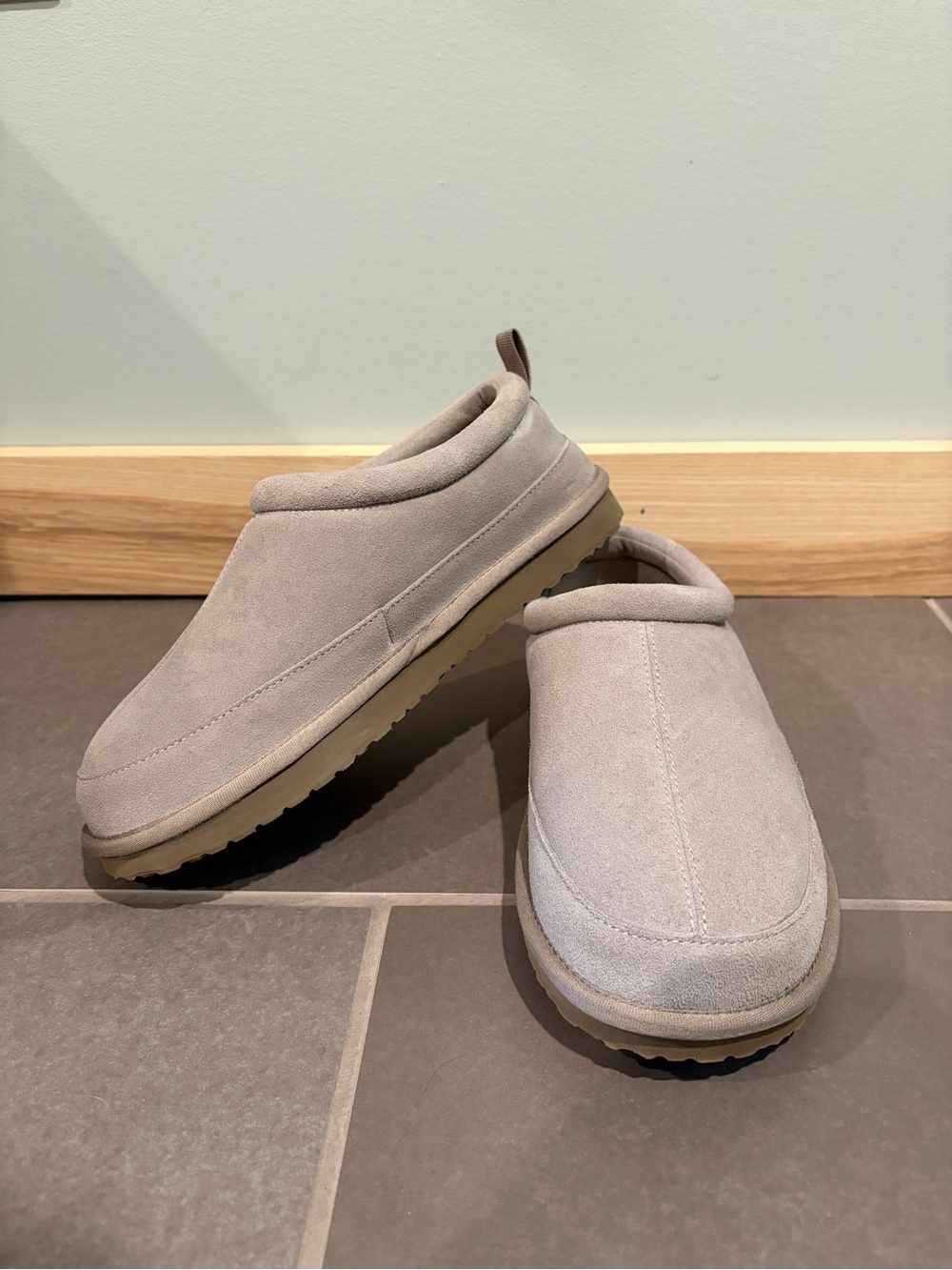 Bombas Saturday Suede Slip-On Women’s 8 Taupe